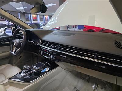 2017 Audi Q7 3.0T quattro Premium Plus AWD   - Photo 17 - Hamilton, OH 45015