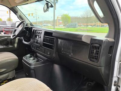 2018 GMC Savana 2500  3DR EXTENDED CARGO VAN/V8   - Photo 10 - Hamilton, OH 45015
