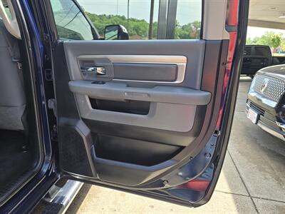 2013 RAM 2500 Big Horn 4DR MEGA CAB 4X4   - Photo 15 - Hamilton, OH 45015