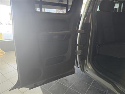 2012 Chevrolet Silverado 1500 LS 4DR EXTENDED CAB 4X4 - Photo 15 - Hamilton, OH 45015