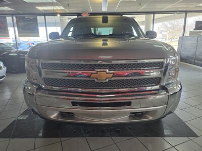 2012 Chevrolet Silverado 1500 LS 4DR EXTENDED CAB 4X4 - Photo 2 - Hamilton, OH 45015
