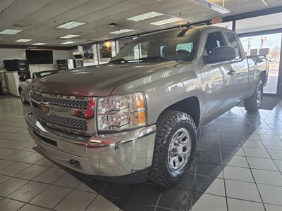 2012 Chevrolet Silverado 1500 LS 4DR EXTENDED CAB 4X4 - Photo 1 - Hamilton, OH 45015