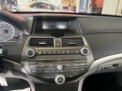 2012 Honda Accord LX 4DR SEDAN   - Photo 14 - Hamilton, OH 45015