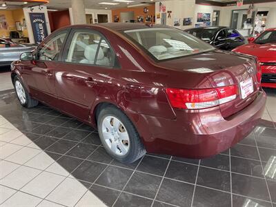 2008 Hyundai Sonata GLS 4DR SEDAN - Photo 8 - Hamilton, OH 45015