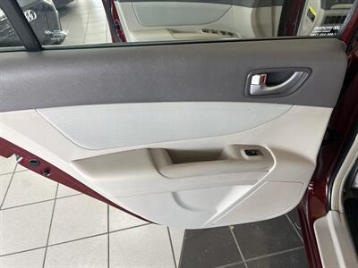 2008 Hyundai Sonata GLS 4DR SEDAN - Photo 19 - Hamilton, OH 45015