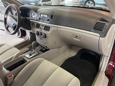 2008 Hyundai Sonata GLS 4DR SEDAN - Photo 24 - Hamilton, OH 45015