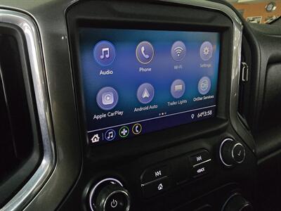 2021 Chevrolet Silverado 1500 RST 4DR CREW CAB 4X4/V8   - Photo 20 - Hamilton, OH 45015
