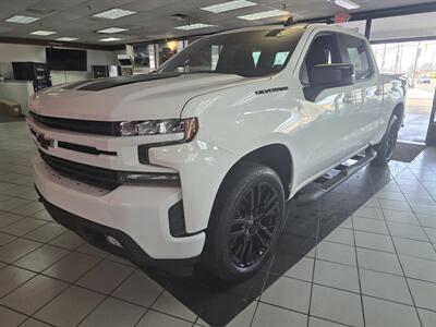 2021 Chevrolet Silverado 1500 RST 4DR CREW CAB 4X4/V8   - Photo 1 - Hamilton, OH 45015