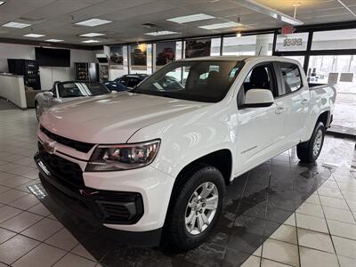 2021 Chevrolet Colorado LT   - Photo 2 - Hamilton, OH 45015