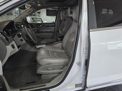 2016 Buick Enclave Premium 4DR SUV - Photo 9 - Hamilton, OH 45015