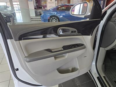 2016 Buick Enclave Premium 4DR SUV - Photo 7 - Hamilton, OH 45015