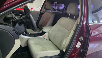2017 Honda Accord LX 4DR SEDAN - Photo 9 - Hamilton, OH 45015