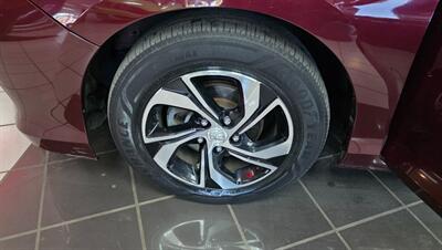 2017 Honda Accord LX 4DR SEDAN - Photo 27 - Hamilton, OH 45015