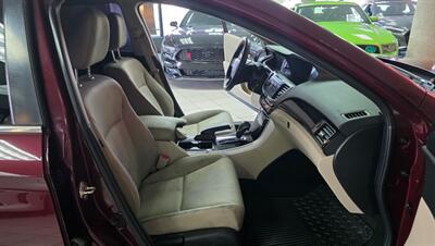 2017 Honda Accord LX 4DR SEDAN - Photo 21 - Hamilton, OH 45015