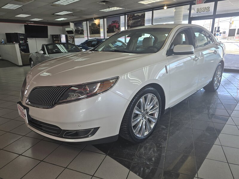 2015 Lincoln MKS EcoBoost   - Photo 1 - Hamilton, OH 45015