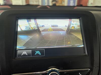 2018 Chevrolet Equinox LT 4DR SUV 4X4 - Photo 15 - Hamilton, OH 45015