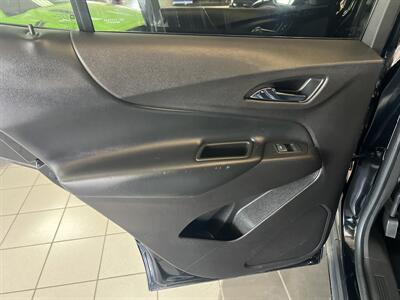 2018 Chevrolet Equinox LT 4DR SUV 4X4 - Photo 20 - Hamilton, OH 45015
