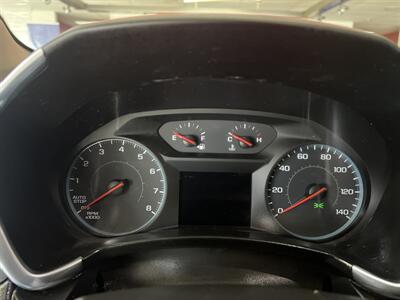 2018 Chevrolet Equinox LT 4DR SUV 4X4 - Photo 11 - Hamilton, OH 45015