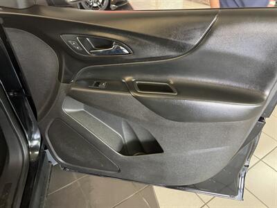 2018 Chevrolet Equinox LT 4DR SUV 4X4 - Photo 26 - Hamilton, OH 45015