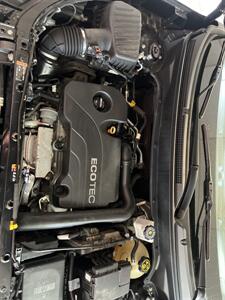 2018 Chevrolet Equinox LT 4DR SUV 4X4 - Photo 31 - Hamilton, OH 45015