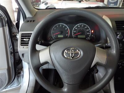 2010 Toyota Corolla Base 4DR SEDAN   - Photo 13 - Hamilton, OH 45015