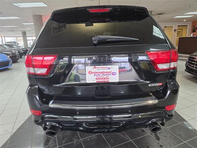 2012 Jeep Grand Cherokee SRT8 4DR SUV 4X4 - Photo 12 - Hamilton, OH 45015