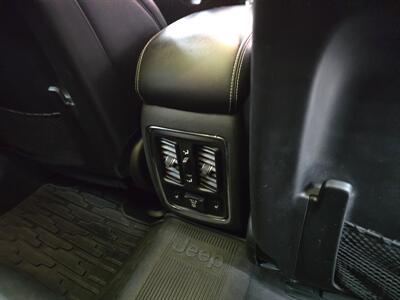 2012 Jeep Grand Cherokee SRT8 4DR SUV 4X4 - Photo 18 - Hamilton, OH 45015