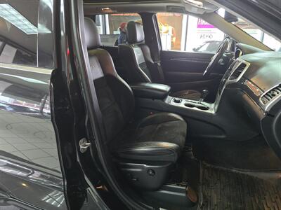 2012 Jeep Grand Cherokee SRT8 4DR SUV 4X4 - Photo 15 - Hamilton, OH 45015