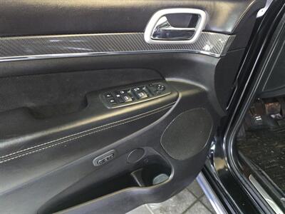 2012 Jeep Grand Cherokee SRT8 4DR SUV 4X4 - Photo 31 - Hamilton, OH 45015