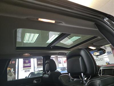 2012 Jeep Grand Cherokee SRT8 4DR SUV 4X4 - Photo 20 - Hamilton, OH 45015