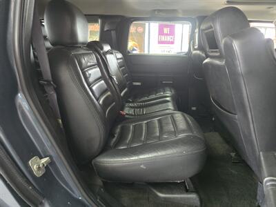 2005 Hummer H2 Base 4DR SUV 4WD   - Photo 18 - Hamilton, OH 45015