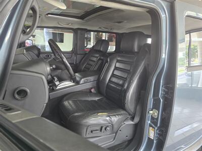2005 Hummer H2 Base 4DR SUV 4WD   - Photo 8 - Hamilton, OH 45015