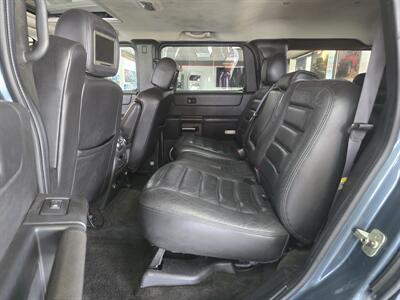 2005 Hummer H2 Base 4DR SUV 4WD   - Photo 11 - Hamilton, OH 45015