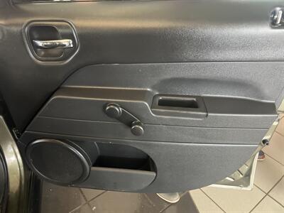 2016 Jeep Patriot Sport 4DR SUV   - Photo 13 - Hamilton, OH 45015