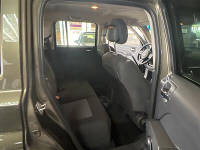 2016 Jeep Patriot Sport 4DR SUV   - Photo 9 - Hamilton, OH 45015