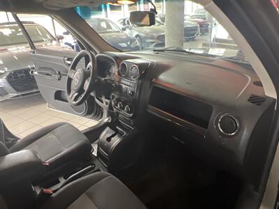 2016 Jeep Patriot Sport 4DR SUV   - Photo 12 - Hamilton, OH 45015