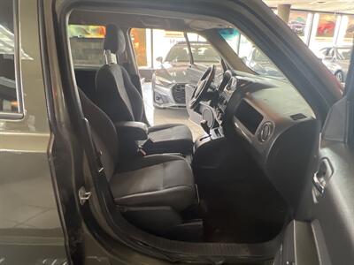 2016 Jeep Patriot Sport 4DR SUV   - Photo 11 - Hamilton, OH 45015