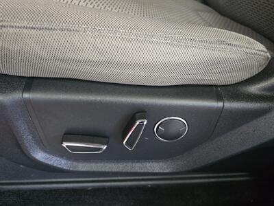 2018 Ford F-150 XLT - Photo 19 - Hamilton, OH 45015