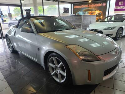 2005 Nissan 350Z Touring 2DR ROADSTER   - Photo 6 - Hamilton, OH 45015