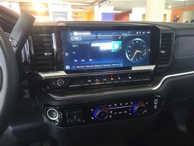 2025 Chevrolet Silverado 1500 1500 - Photo 21 - Hamilton, OH 45015