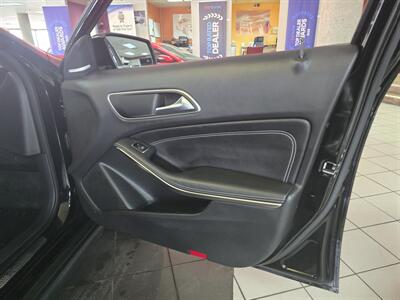 2016 Mercedes-Benz GLA 250 4DR SUV - Photo 12 - Hamilton, OH 45015