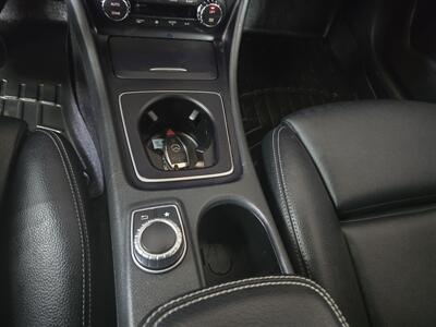 2016 Mercedes-Benz GLA 250 4DR SUV - Photo 22 - Hamilton, OH 45015