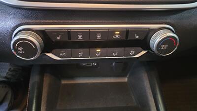 2022 Nissan Altima 2.5 SR 4DR SEDAN   - Photo 17 - Hamilton, OH 45015