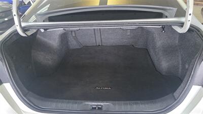 2022 Nissan Altima 2.5 SR 4DR SEDAN   - Photo 30 - Hamilton, OH 45015