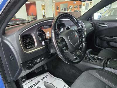 2022 Dodge Charger SXT 4DR SEDAN AWD/V6   - Photo 9 - Hamilton, OH 45015