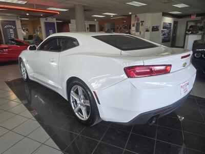 2017 Chevrolet Camaro LT   - Photo 6 - Hamilton, OH 45015