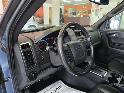 2011 Ford Escape Limited 4DR SUV AWD   - Photo 9 - Hamilton, OH 45015