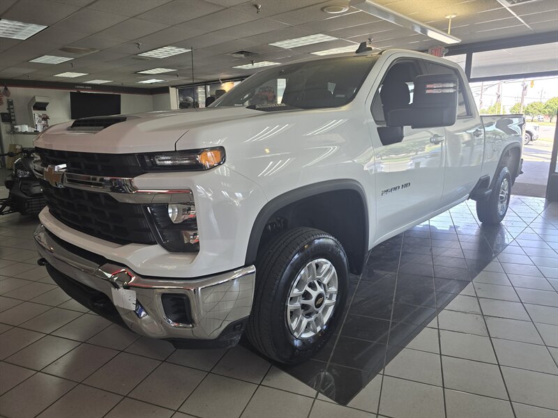 2024 Chevrolet Silverado 2500 LT-CREW CAB-4X4/DIESEL  