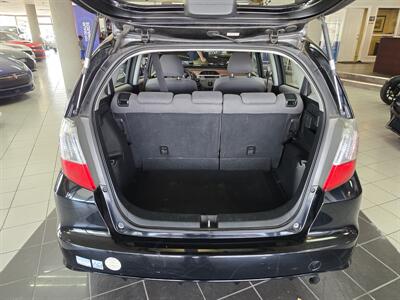 2010 Honda Fit Base 4DR HATCHBACK/5-SPEED   - Photo 24 - Hamilton, OH 45015