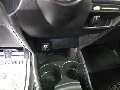 2010 Honda Fit Base 4DR HATCHBACK/5-SPEED   - Photo 21 - Hamilton, OH 45015